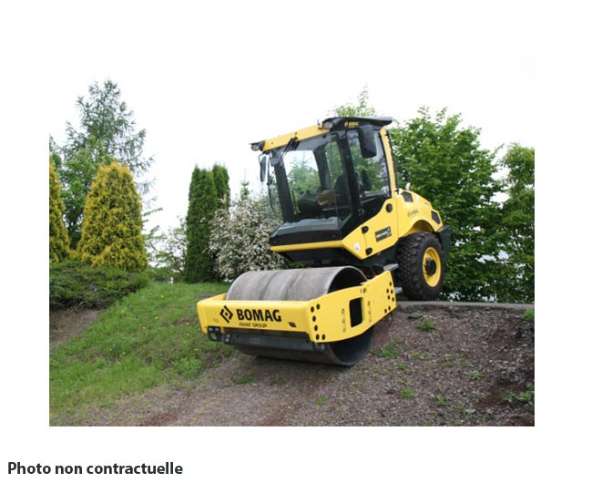 Compacteurs auto portés bomag v1 terrassement 6T