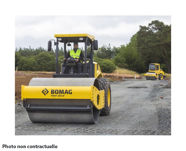 Compacteurs auto portés bomag v3 terrassement 12,60T